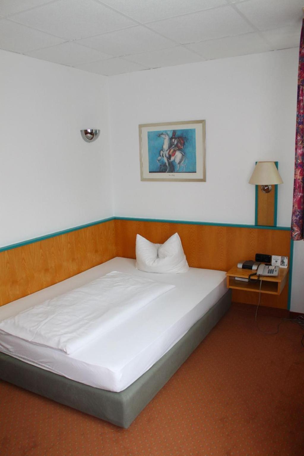 Hotel Alpha Nuremberg Phòng bức ảnh