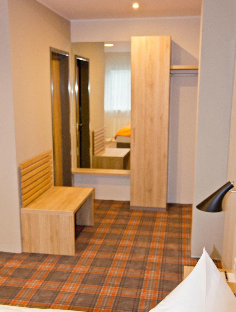 Hotel Alpha Nuremberg Ngoại thất bức ảnh